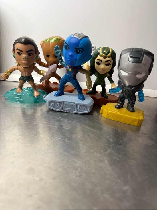 Marvel Other - 5 marvel McDonald’s toys.